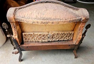 lot 56557 image: Antique Cast Iron Fireplace Back and Grate Set (only 2 heating grates)