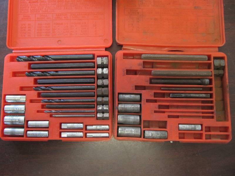 lot 2140 image: 2 Sets of Blue Point by Snap-On Screw Extractor Sets (Shop Tools)