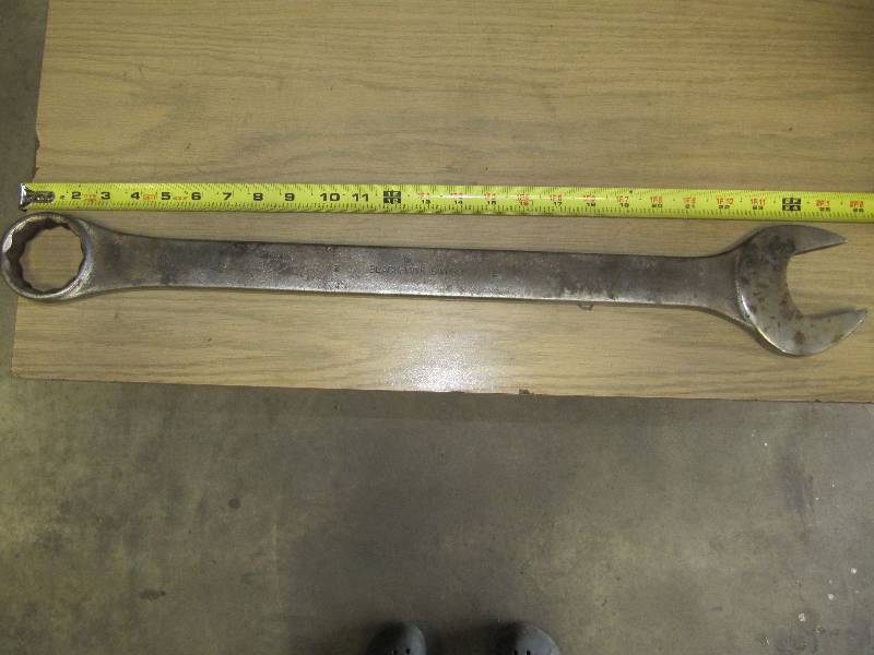 lot 2161 image: 2 BLACKHAWK COMBINATION WRENCH 21 IN LENGTH (SHOP TOOLS)