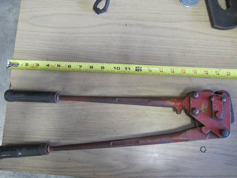 lot 2163 image: 20 ACME TOOL COMPANY BANDING TOOL (SHOP TOOLS)