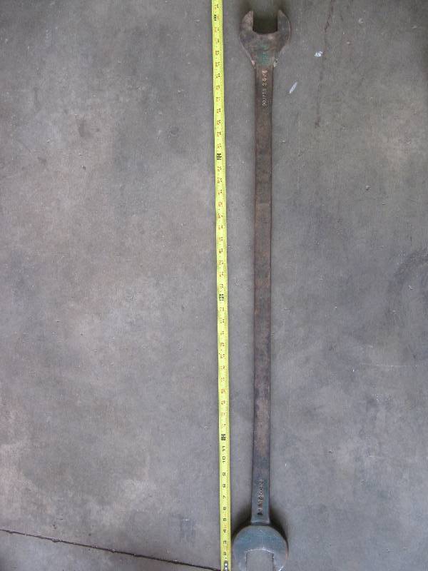lot 2170 image: 4 FT OPEN END WRENCH 2   & 2 316 (SHOP TOOLS)