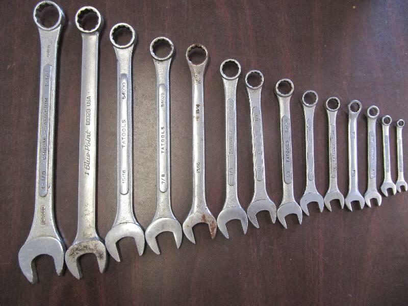 lot 2185 image: SET OF MISC COMBINATION WRENCHES (SHOP TOOLS)