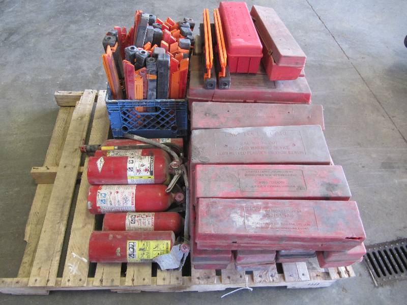 lot 2130 image: Very Large Lot of Safety Reflector and Fire Extinguishers
