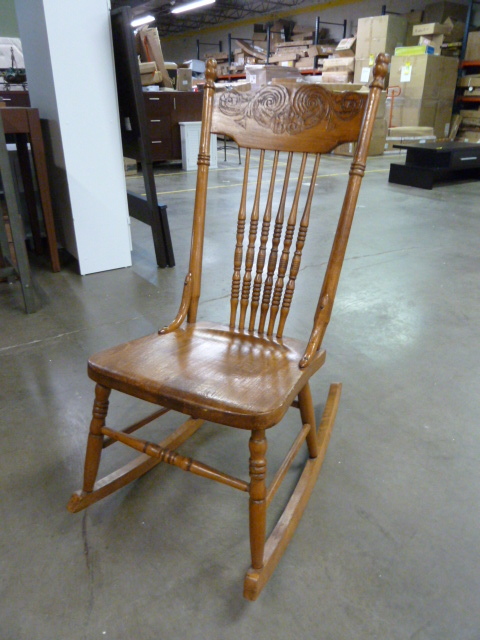 Very Nice Rocking Chair Furniture Hudson Bay Hot Tub