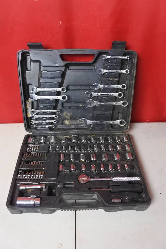 lot 10412 image: Socket and Wrenches