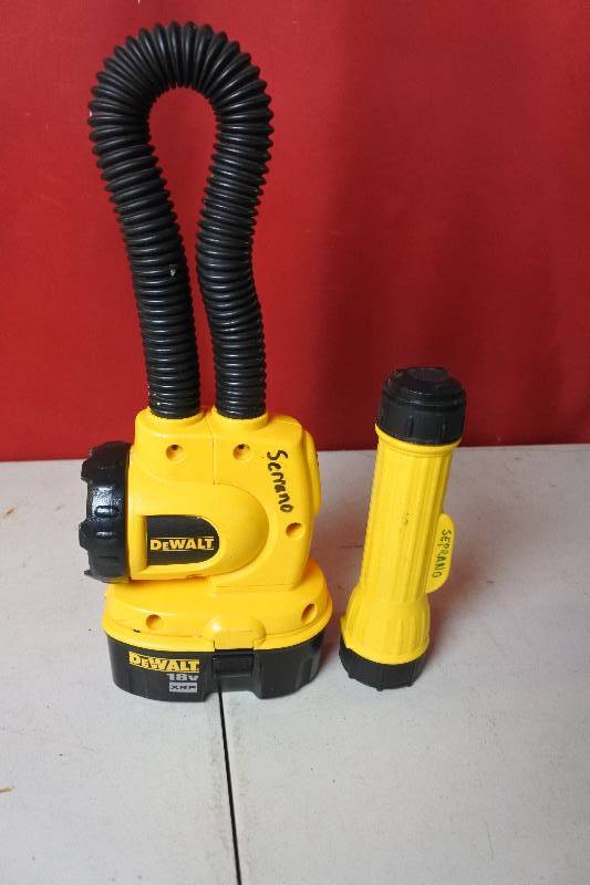 lot 10417 image: 1 Dewalt 18v Flashlight �and 1 Flashlight