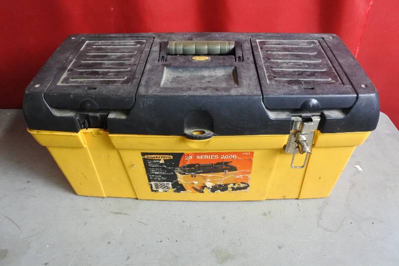 lot 10440 image: Workforce 2Ft Toolbox with Content Inside