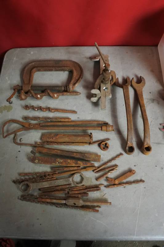 lot 10493 image: Lot of Bolts, Wrenches, and More