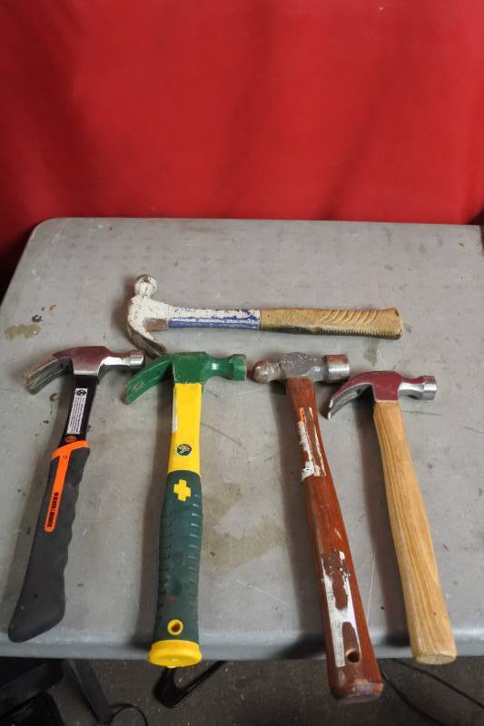 lot 10514 image: Lot Of Hammers