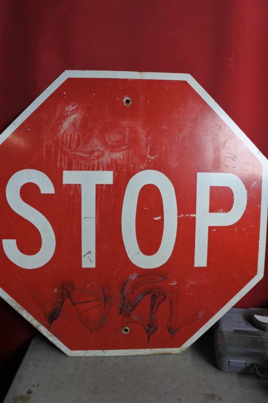 lot 10554 image: Stop Sign