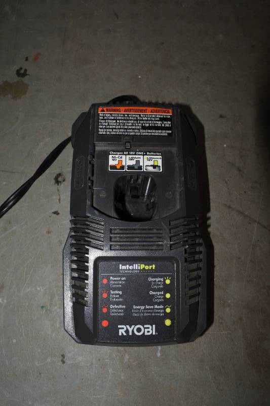 lot 10565 image: Ryobi Battery Charger