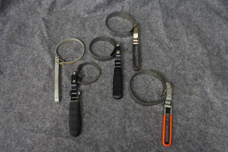 lot 10634 image: Screwable Clamps