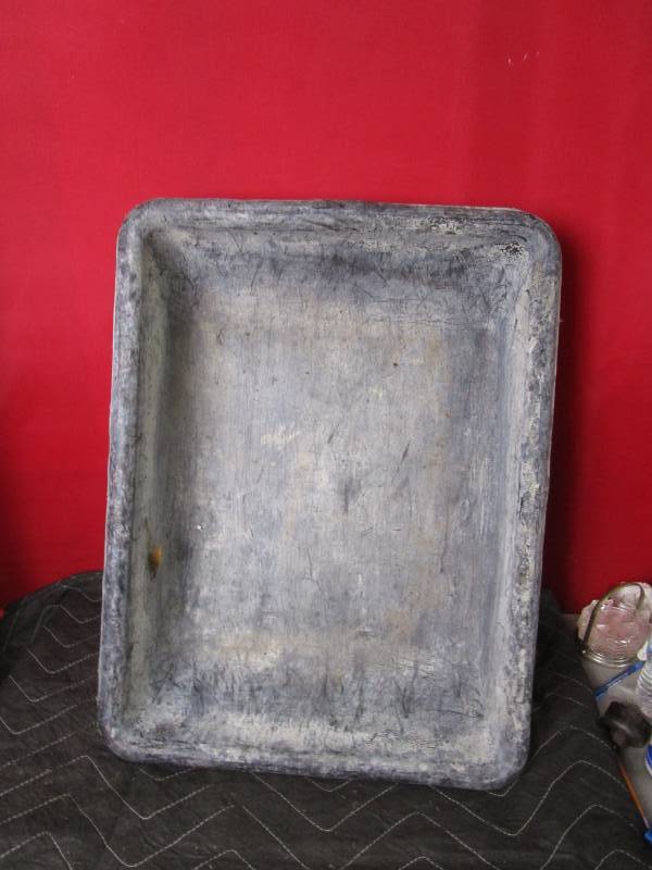 lot 10615 image: Heavy Duty Mixing Tray