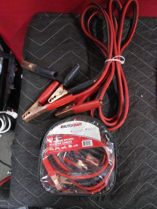 lot 10674 image: 2 Pairs of Jumper Cables
