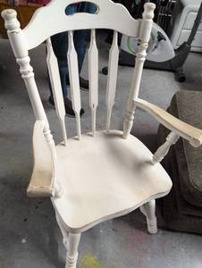 lot 104 image: Vintage White Spindle Back Dining Chairs