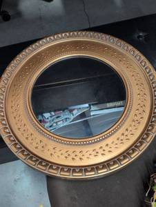 lot 107 image: Vintage Gold Frame with Colorful Berry Garland