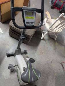 lot 109 image: Weslo Exercise Bike with Digital Display