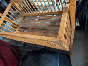 lot 135 image: Vintage Wooden Baby Cradle