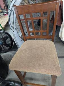 lot 138 image: Traditional Wooden Dining Bar  Chair with Beige Upholstery