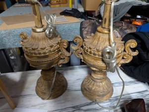 lot 198 image: Vintage Ornate Baroque-Style Gold Table Lamp