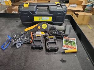 lot 31392 image: MiesXizhi Mini Electric Chainsaw Kit