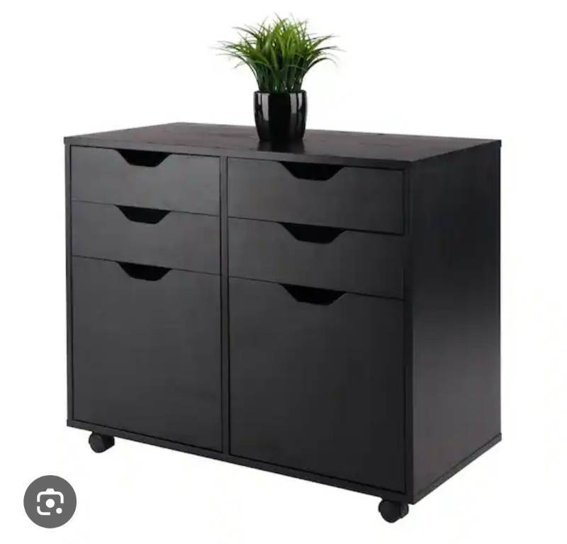lot 20117 image: Halifax Cabinet