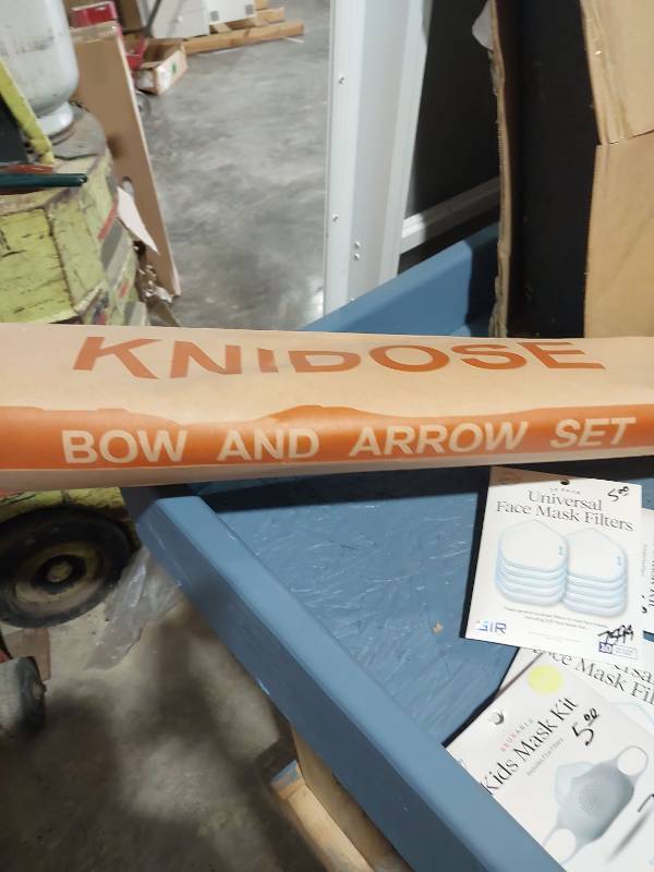 lot 20046 image: Beginners Bow and Arrow For Kids -
