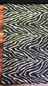 lot 10380 image: 12��x20�� Zebra Throw Covers, 2pk&nbsp