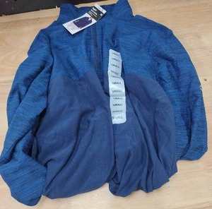 lot 2384 image: Blue gap fit active half zip sweater, Size Small - Retail $0