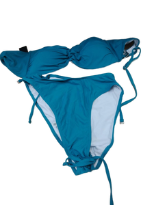 lot 2464 image: Ladies Green bikini size M