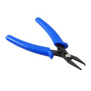 lot 4223 image: Split Ring Pliers for Jewelry Making, Tanjun Split Jump Ring Opener Tool Keychain Pliers for Opening Split Ring, Key ring, Opening Pliers for Jewelry Making - Retail $5