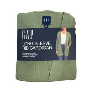 lot 16085 image: GAP Women s Mid Weight Front Patch Pockets Long Sleeve Rib Cardigan (Four Leaf Clover  XS) - Retail $23