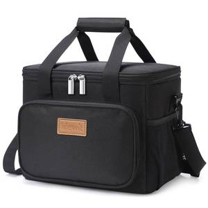 lot 10286 image: Lifewit Medium Lunch Bag Insulated Lunch Box Soft Cooler Cooling Tote for Adult Men Women, Black 12-Can (9L) - Retail $10