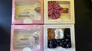 lot 15989 image: Womens Comb, Hair Ties and Claw Hair Clip Set 23pc - A New Day Ivory
