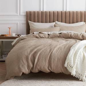 lot 1680 image: Bedsure Cotton Duvet Cover Queen - 100% Cotton Waffle Weave Khaki Duvet Cover Queen Size, GentleSoft�� and Breathable Tan Bedding Set for All Season, 3 Pieces, 90x90 - Retail $85