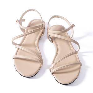 lot 20137 image: Mtzyoa Women Flat Sandals Cream Size 10 Dressy Gladiator Strappy Comfortable Summer Ankle Strap Open Toe Casual Leather Ladies Party Trendy Vacation - Retail $20