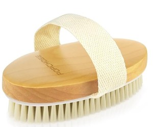lot 12231 image: Amazon Popchose Premium Body Brush Set - Retail $12
