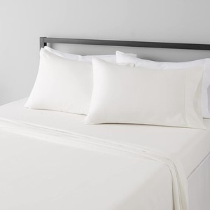 lot 17436 image: Amazon Basics Microfiber Sheet Set - Cream Size Full - Retail $19