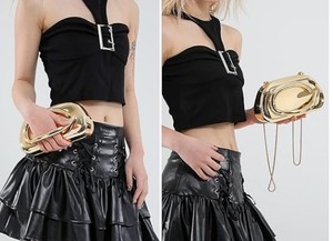 lot 10223 image: Golden Clutch with Chain Strap - Retail $0