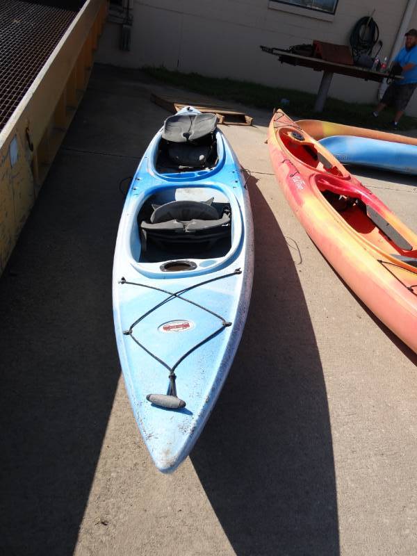 lot 1001 image: Old Town Dirigo Blue Tandem Plus Kayak