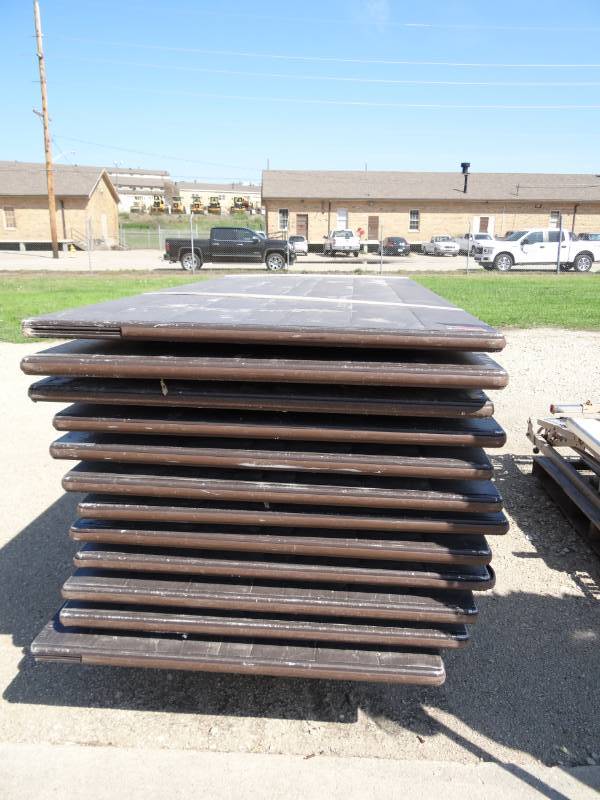 lot 1030 image: Lot Of (12) Folding Leg Flat Tables