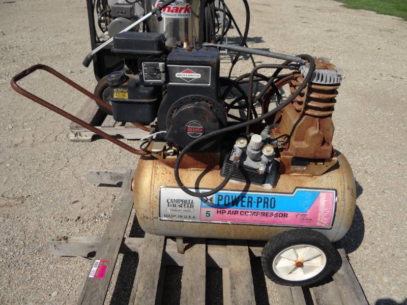 lot 1032 image: Campbell Hausfeld 5hp Gas Powered Air Compress