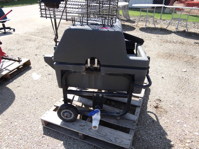 lot 1043 image: WITTEK Golf Ball Cleaning Machine