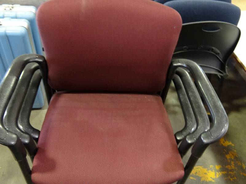 lot 1107 image: (3) Matching Waiting Room Chairs(Stackable)
