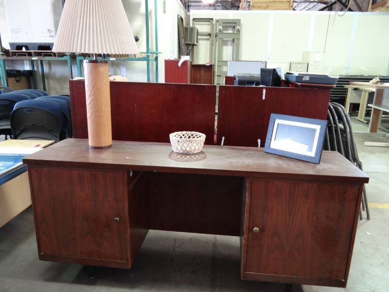 lot 1129 image: Laminate Credenza with 2 Cabinets