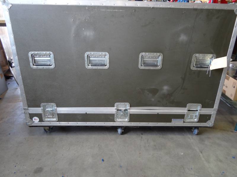 lot 1143 image: Anvil Music Instrument Road Case