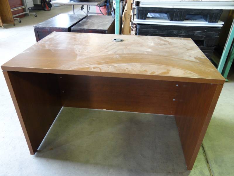 lot 1151 image: Small Cherry Laminated Wood Desk