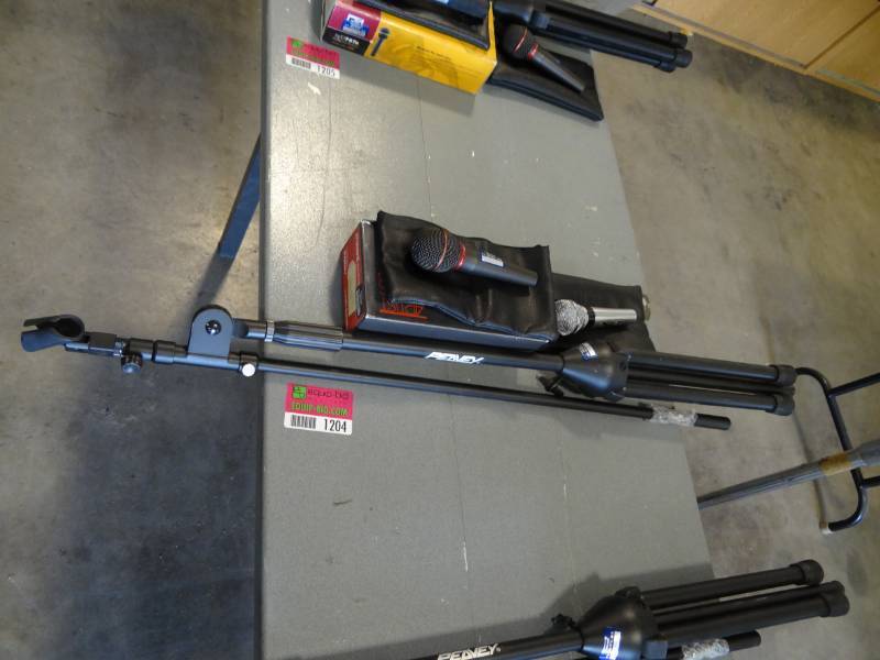 lot 1204 image: Peavy Brand Mic Stand, (1) Usisphere Mic (1) Auto Technica Mic