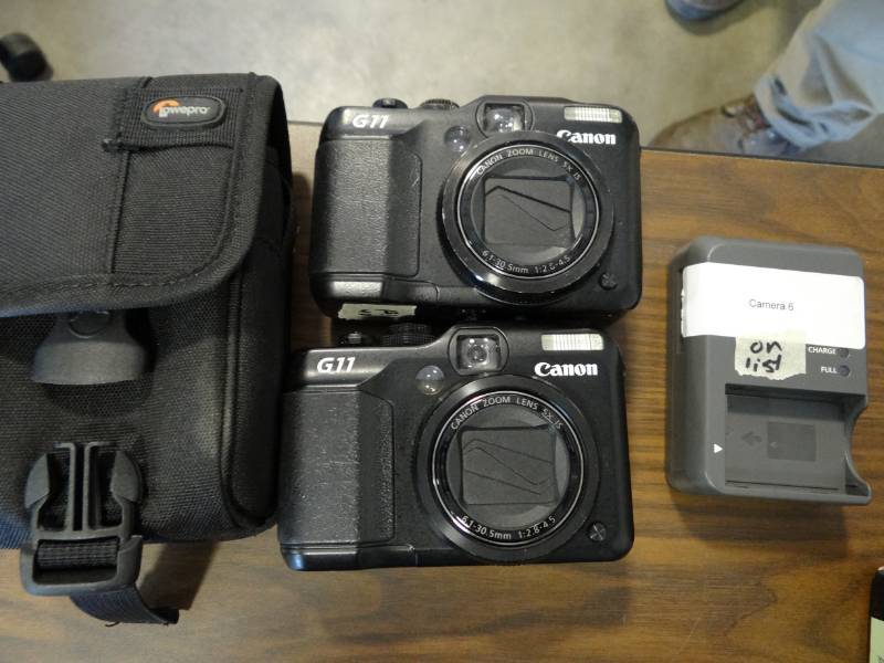 lot 1209 image: (2) Canon G11 Digital Cameras And (1) Case