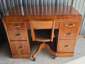 lot 14 image: Antique Waterfall Desk and Rolling Chair